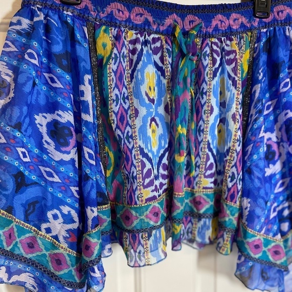 Zara Women's Asymmetric LARGE Skirt Blue‎ Mini Aztec Tribal Layered Pull on Boho - Picture 2 of 5